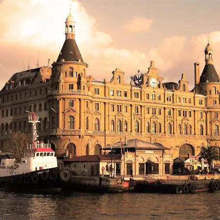 Intimate Haydarpasa *