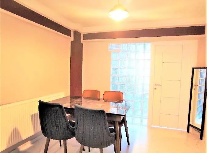 Intimate Haydarpasa Apartment Istanbul